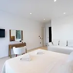 The Oasis, Luxury In Nidri