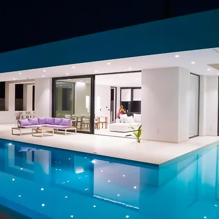 Луксозна вила The Oasis, Luxury In Nidri *