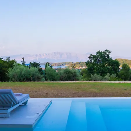 Луксозна вила The Oasis, Luxury In Nidri *
