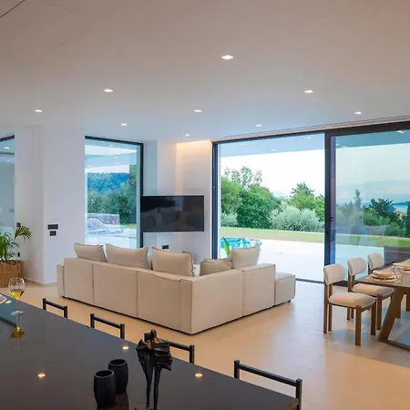 Луксозна вила The Oasis, Luxury In Nidri