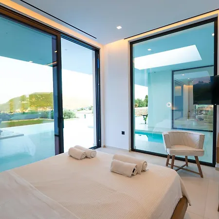 Луксозна вила The Oasis, Luxury In Nidri